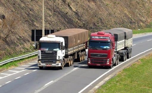 Setor de transporte rodoviário de cargas registra crescimento de 12,4% na geração de empregos