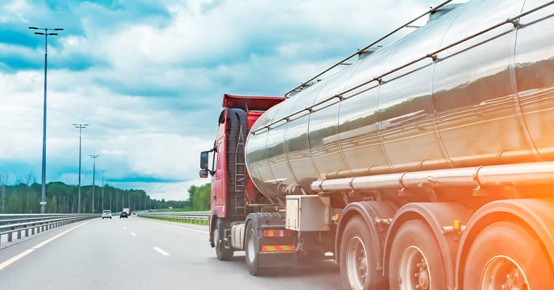 Preço do diesel alcança maior média do ano na primeira quinzena de dezembro